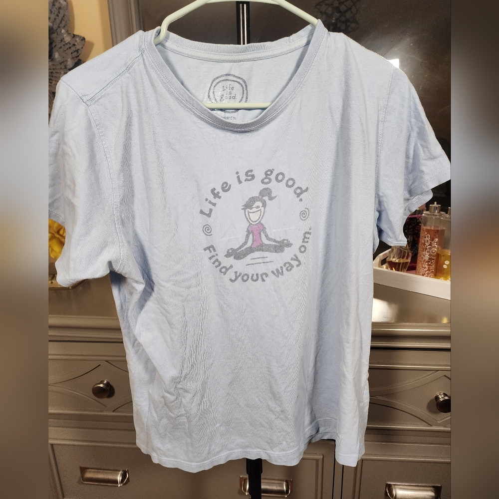 Women's Life Is Good T Shirt Size Medium Gray Spread Good Vibes